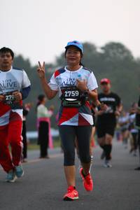 BIB: 270, 2759
                            <button type="button" onclick="openModal(6346254)" class="btn btn-primary btn-sm float-right btn-popup" data-toggle="modal" data-target=".modal-high-quality">
                        <i class="fas fa-shopping-cart"></i> Add to Cart
                    </button>
                                            <button type="button" onclick="isThisMe(6346254, true)" class="btn btn-success btn-sm float-right btn-popup btn-isme hidden" data-toggle="tooltip" data-placement="bottom" title="นี่คือรูปของคุณใช่ไหม คลิกที่นี่เพื่อเอาเข้าอัลบั้ม">
                        <i class="fas fa-plus"></i> Add to album
                    </button>
                    <button type="button" onclick="isThisMe(6346254, false)" class="btn btn-warning btn-sm float-right btn-popup btn-isnotme hidden">
                        <i class="fas fa-ban"></i> Remove from album
                    </button>