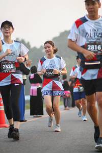 BIB: 2816, 3045, 2526, 221
                            <button type="button" onclick="openModal(6347168)" class="btn btn-primary btn-sm float-right btn-popup" data-toggle="modal" data-target=".modal-high-quality">
                        <i class="fas fa-shopping-cart"></i> Add to Cart
                    </button>
                                            <button type="button" onclick="isThisMe(6347168, true)" class="btn btn-success btn-sm float-right btn-popup btn-isme hidden" data-toggle="tooltip" data-placement="bottom" title="นี่คือรูปของคุณใช่ไหม คลิกที่นี่เพื่อเอาเข้าอัลบั้ม">
                        <i class="fas fa-plus"></i> Add to album
                    </button>
                    <button type="button" onclick="isThisMe(6347168, false)" class="btn btn-warning btn-sm float-right btn-popup btn-isnotme hidden">
                        <i class="fas fa-ban"></i> Remove from album
                    </button>