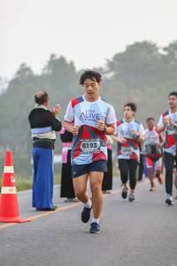 BIB: 6193
                            <button type="button" onclick="openModal(6347790)" class="btn btn-primary btn-sm float-right btn-popup" data-toggle="modal" data-target=".modal-high-quality">
                        <i class="fas fa-shopping-cart"></i> Add to Cart
                    </button>
                                            <button type="button" onclick="isThisMe(6347790, true)" class="btn btn-success btn-sm float-right btn-popup btn-isme hidden" data-toggle="tooltip" data-placement="bottom" title="นี่คือรูปของคุณใช่ไหม คลิกที่นี่เพื่อเอาเข้าอัลบั้ม">
                        <i class="fas fa-plus"></i> Add to album
                    </button>
                    <button type="button" onclick="isThisMe(6347790, false)" class="btn btn-warning btn-sm float-right btn-popup btn-isnotme hidden">
                        <i class="fas fa-ban"></i> Remove from album
                    </button>