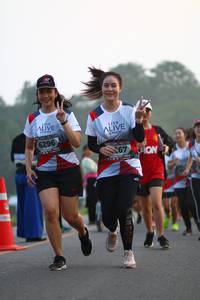 BIB: 6296
                            <button type="button" onclick="openModal(6350782)" class="btn btn-primary btn-sm float-right btn-popup" data-toggle="modal" data-target=".modal-high-quality">
                        <i class="fas fa-shopping-cart"></i> Add to Cart
                    </button>
                                            <button type="button" onclick="isThisMe(6350782, true)" class="btn btn-success btn-sm float-right btn-popup btn-isme hidden" data-toggle="tooltip" data-placement="bottom" title="นี่คือรูปของคุณใช่ไหม คลิกที่นี่เพื่อเอาเข้าอัลบั้ม">
                        <i class="fas fa-plus"></i> Add to album
                    </button>
                    <button type="button" onclick="isThisMe(6350782, false)" class="btn btn-warning btn-sm float-right btn-popup btn-isnotme hidden">
                        <i class="fas fa-ban"></i> Remove from album
                    </button>