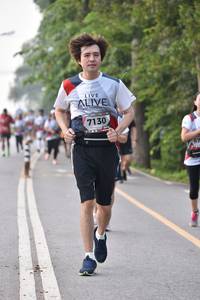 BIB: 7130
                            <button type="button" onclick="openModal(6340373)" class="btn btn-primary btn-sm float-right btn-popup" data-toggle="modal" data-target=".modal-high-quality">
                        <i class="fas fa-shopping-cart"></i> Add to Cart
                    </button>
                                            <button type="button" onclick="isThisMe(6340373, true)" class="btn btn-success btn-sm float-right btn-popup btn-isme hidden" data-toggle="tooltip" data-placement="bottom" title="นี่คือรูปของคุณใช่ไหม คลิกที่นี่เพื่อเอาเข้าอัลบั้ม">
                        <i class="fas fa-plus"></i> Add to album
                    </button>
                    <button type="button" onclick="isThisMe(6340373, false)" class="btn btn-warning btn-sm float-right btn-popup btn-isnotme hidden">
                        <i class="fas fa-ban"></i> Remove from album
                    </button>