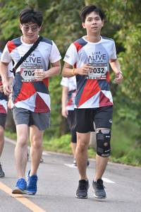 BIB: 032, 702
                            <button type="button" onclick="openModal(6340901)" class="btn btn-primary btn-sm float-right btn-popup" data-toggle="modal" data-target=".modal-high-quality">
                        <i class="fas fa-shopping-cart"></i> Add to Cart
                    </button>
                                            <button type="button" onclick="isThisMe(6340901, true)" class="btn btn-success btn-sm float-right btn-popup btn-isme hidden" data-toggle="tooltip" data-placement="bottom" title="นี่คือรูปของคุณใช่ไหม คลิกที่นี่เพื่อเอาเข้าอัลบั้ม">
                        <i class="fas fa-plus"></i> Add to album
                    </button>
                    <button type="button" onclick="isThisMe(6340901, false)" class="btn btn-warning btn-sm float-right btn-popup btn-isnotme hidden">
                        <i class="fas fa-ban"></i> Remove from album
                    </button>