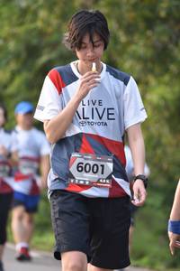 BIB: 6001
                            <button type="button" onclick="openModal(6340936)" class="btn btn-primary btn-sm float-right btn-popup" data-toggle="modal" data-target=".modal-high-quality">
                        <i class="fas fa-shopping-cart"></i> Add to Cart
                    </button>
                                            <button type="button" onclick="isThisMe(6340936, true)" class="btn btn-success btn-sm float-right btn-popup btn-isme hidden" data-toggle="tooltip" data-placement="bottom" title="นี่คือรูปของคุณใช่ไหม คลิกที่นี่เพื่อเอาเข้าอัลบั้ม">
                        <i class="fas fa-plus"></i> Add to album
                    </button>
                    <button type="button" onclick="isThisMe(6340936, false)" class="btn btn-warning btn-sm float-right btn-popup btn-isnotme hidden">
                        <i class="fas fa-ban"></i> Remove from album
                    </button>