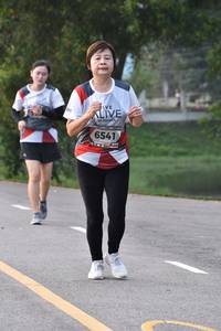 BIB: 6541
                            <button type="button" onclick="openModal(6340453)" class="btn btn-primary btn-sm float-right btn-popup" data-toggle="modal" data-target=".modal-high-quality">
                        <i class="fas fa-shopping-cart"></i> Add to Cart
                    </button>
                                            <button type="button" onclick="isThisMe(6340453, true)" class="btn btn-success btn-sm float-right btn-popup btn-isme hidden" data-toggle="tooltip" data-placement="bottom" title="นี่คือรูปของคุณใช่ไหม คลิกที่นี่เพื่อเอาเข้าอัลบั้ม">
                        <i class="fas fa-plus"></i> Add to album
                    </button>
                    <button type="button" onclick="isThisMe(6340453, false)" class="btn btn-warning btn-sm float-right btn-popup btn-isnotme hidden">
                        <i class="fas fa-ban"></i> Remove from album
                    </button>