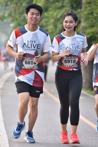 BIB: 6918, 6814
                            <button type="button" onclick="openModal(6340278)" class="btn btn-primary btn-sm float-right btn-popup" data-toggle="modal" data-target=".modal-high-quality">
                        <i class="fas fa-shopping-cart"></i> Add to Cart
                    </button>
                                            <button type="button" onclick="isThisMe(6340278, true)" class="btn btn-success btn-sm float-right btn-popup btn-isme hidden" data-toggle="tooltip" data-placement="bottom" title="นี่คือรูปของคุณใช่ไหม คลิกที่นี่เพื่อเอาเข้าอัลบั้ม">
                        <i class="fas fa-plus"></i> Add to album
                    </button>
                    <button type="button" onclick="isThisMe(6340278, false)" class="btn btn-warning btn-sm float-right btn-popup btn-isnotme hidden">
                        <i class="fas fa-ban"></i> Remove from album
                    </button>