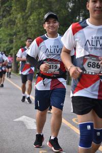 BIB: 686, 319
                            <button type="button" onclick="openModal(6340052)" class="btn btn-primary btn-sm float-right btn-popup" data-toggle="modal" data-target=".modal-high-quality">
                        <i class="fas fa-shopping-cart"></i> Add to Cart
                    </button>
                                            <button type="button" onclick="isThisMe(6340052, true)" class="btn btn-success btn-sm float-right btn-popup btn-isme hidden" data-toggle="tooltip" data-placement="bottom" title="นี่คือรูปของคุณใช่ไหม คลิกที่นี่เพื่อเอาเข้าอัลบั้ม">
                        <i class="fas fa-plus"></i> Add to album
                    </button>
                    <button type="button" onclick="isThisMe(6340052, false)" class="btn btn-warning btn-sm float-right btn-popup btn-isnotme hidden">
                        <i class="fas fa-ban"></i> Remove from album
                    </button>