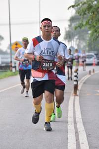 BIB: 2410
                            <button type="button" onclick="openModal(6340613)" class="btn btn-primary btn-sm float-right btn-popup" data-toggle="modal" data-target=".modal-high-quality">
                        <i class="fas fa-shopping-cart"></i> Add to Cart
                    </button>
                                            <button type="button" onclick="isThisMe(6340613, true)" class="btn btn-success btn-sm float-right btn-popup btn-isme hidden" data-toggle="tooltip" data-placement="bottom" title="นี่คือรูปของคุณใช่ไหม คลิกที่นี่เพื่อเอาเข้าอัลบั้ม">
                        <i class="fas fa-plus"></i> Add to album
                    </button>
                    <button type="button" onclick="isThisMe(6340613, false)" class="btn btn-warning btn-sm float-right btn-popup btn-isnotme hidden">
                        <i class="fas fa-ban"></i> Remove from album
                    </button>