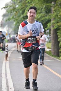 BIB: 2861, 128
                            <button type="button" onclick="openModal(6340742)" class="btn btn-primary btn-sm float-right btn-popup" data-toggle="modal" data-target=".modal-high-quality">
                        <i class="fas fa-shopping-cart"></i> Add to Cart
                    </button>
                                            <button type="button" onclick="isThisMe(6340742, true)" class="btn btn-success btn-sm float-right btn-popup btn-isme hidden" data-toggle="tooltip" data-placement="bottom" title="นี่คือรูปของคุณใช่ไหม คลิกที่นี่เพื่อเอาเข้าอัลบั้ม">
                        <i class="fas fa-plus"></i> Add to album
                    </button>
                    <button type="button" onclick="isThisMe(6340742, false)" class="btn btn-warning btn-sm float-right btn-popup btn-isnotme hidden">
                        <i class="fas fa-ban"></i> Remove from album
                    </button>