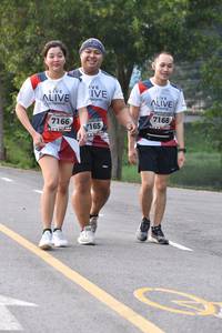 BIB: 7168, 7166, 165
                            <button type="button" onclick="openModal(6340531)" class="btn btn-primary btn-sm float-right btn-popup" data-toggle="modal" data-target=".modal-high-quality">
                        <i class="fas fa-shopping-cart"></i> Add to Cart
                    </button>
                                            <button type="button" onclick="isThisMe(6340531, true)" class="btn btn-success btn-sm float-right btn-popup btn-isme hidden" data-toggle="tooltip" data-placement="bottom" title="นี่คือรูปของคุณใช่ไหม คลิกที่นี่เพื่อเอาเข้าอัลบั้ม">
                        <i class="fas fa-plus"></i> Add to album
                    </button>
                    <button type="button" onclick="isThisMe(6340531, false)" class="btn btn-warning btn-sm float-right btn-popup btn-isnotme hidden">
                        <i class="fas fa-ban"></i> Remove from album
                    </button>