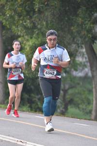 BIB: 6937, 6342
                            <button type="button" onclick="openModal(6339809)" class="btn btn-primary btn-sm float-right btn-popup" data-toggle="modal" data-target=".modal-high-quality">
                        <i class="fas fa-shopping-cart"></i> Add to Cart
                    </button>
                                            <button type="button" onclick="isThisMe(6339809, true)" class="btn btn-success btn-sm float-right btn-popup btn-isme hidden" data-toggle="tooltip" data-placement="bottom" title="นี่คือรูปของคุณใช่ไหม คลิกที่นี่เพื่อเอาเข้าอัลบั้ม">
                        <i class="fas fa-plus"></i> Add to album
                    </button>
                    <button type="button" onclick="isThisMe(6339809, false)" class="btn btn-warning btn-sm float-right btn-popup btn-isnotme hidden">
                        <i class="fas fa-ban"></i> Remove from album
                    </button>