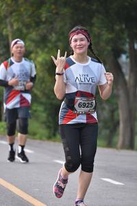 BIB: 6925
                            <button type="button" onclick="openModal(6339913)" class="btn btn-primary btn-sm float-right btn-popup" data-toggle="modal" data-target=".modal-high-quality">
                        <i class="fas fa-shopping-cart"></i> Add to Cart
                    </button>
                                            <button type="button" onclick="isThisMe(6339913, true)" class="btn btn-success btn-sm float-right btn-popup btn-isme hidden" data-toggle="tooltip" data-placement="bottom" title="นี่คือรูปของคุณใช่ไหม คลิกที่นี่เพื่อเอาเข้าอัลบั้ม">
                        <i class="fas fa-plus"></i> Add to album
                    </button>
                    <button type="button" onclick="isThisMe(6339913, false)" class="btn btn-warning btn-sm float-right btn-popup btn-isnotme hidden">
                        <i class="fas fa-ban"></i> Remove from album
                    </button>