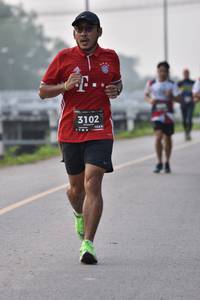 BIB: 3102
                            <button type="button" onclick="openModal(6340385)" class="btn btn-primary btn-sm float-right btn-popup" data-toggle="modal" data-target=".modal-high-quality">
                        <i class="fas fa-shopping-cart"></i> Add to Cart
                    </button>
                                            <button type="button" onclick="isThisMe(6340385, true)" class="btn btn-success btn-sm float-right btn-popup btn-isme hidden" data-toggle="tooltip" data-placement="bottom" title="นี่คือรูปของคุณใช่ไหม คลิกที่นี่เพื่อเอาเข้าอัลบั้ม">
                        <i class="fas fa-plus"></i> Add to album
                    </button>
                    <button type="button" onclick="isThisMe(6340385, false)" class="btn btn-warning btn-sm float-right btn-popup btn-isnotme hidden">
                        <i class="fas fa-ban"></i> Remove from album
                    </button>