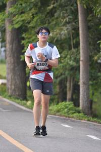 BIB: 6300
                            <button type="button" onclick="openModal(6340134)" class="btn btn-primary btn-sm float-right btn-popup" data-toggle="modal" data-target=".modal-high-quality">
                        <i class="fas fa-shopping-cart"></i> Add to Cart
                    </button>
                                            <button type="button" onclick="isThisMe(6340134, true)" class="btn btn-success btn-sm float-right btn-popup btn-isme hidden" data-toggle="tooltip" data-placement="bottom" title="นี่คือรูปของคุณใช่ไหม คลิกที่นี่เพื่อเอาเข้าอัลบั้ม">
                        <i class="fas fa-plus"></i> Add to album
                    </button>
                    <button type="button" onclick="isThisMe(6340134, false)" class="btn btn-warning btn-sm float-right btn-popup btn-isnotme hidden">
                        <i class="fas fa-ban"></i> Remove from album
                    </button>