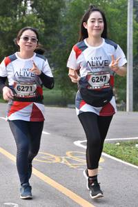 BIB: 6247, 6271
                            <button type="button" onclick="openModal(6340845)" class="btn btn-primary btn-sm float-right btn-popup" data-toggle="modal" data-target=".modal-high-quality">
                        <i class="fas fa-shopping-cart"></i> Add to Cart
                    </button>
                                            <button type="button" onclick="isThisMe(6340845, true)" class="btn btn-success btn-sm float-right btn-popup btn-isme hidden" data-toggle="tooltip" data-placement="bottom" title="นี่คือรูปของคุณใช่ไหม คลิกที่นี่เพื่อเอาเข้าอัลบั้ม">
                        <i class="fas fa-plus"></i> Add to album
                    </button>
                    <button type="button" onclick="isThisMe(6340845, false)" class="btn btn-warning btn-sm float-right btn-popup btn-isnotme hidden">
                        <i class="fas fa-ban"></i> Remove from album
                    </button>