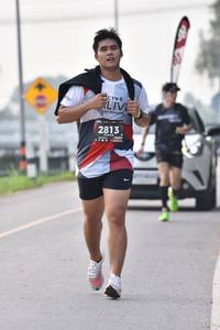 BIB: 2813, 
                            <button type="button" onclick="openModal(6340745)" class="btn btn-primary btn-sm float-right btn-popup" data-toggle="modal" data-target=".modal-high-quality">
                        <i class="fas fa-shopping-cart"></i> Add to Cart
                    </button>
                                            <button type="button" onclick="isThisMe(6340745, true)" class="btn btn-success btn-sm float-right btn-popup btn-isme hidden" data-toggle="tooltip" data-placement="bottom" title="นี่คือรูปของคุณใช่ไหม คลิกที่นี่เพื่อเอาเข้าอัลบั้ม">
                        <i class="fas fa-plus"></i> Add to album
                    </button>
                    <button type="button" onclick="isThisMe(6340745, false)" class="btn btn-warning btn-sm float-right btn-popup btn-isnotme hidden">
                        <i class="fas fa-ban"></i> Remove from album
                    </button>