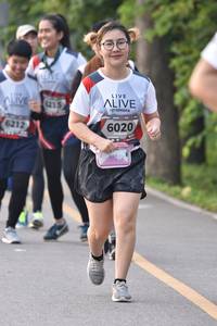 BIB: 4213, 6212, 6020
                            <button type="button" onclick="openModal(6340861)" class="btn btn-primary btn-sm float-right btn-popup" data-toggle="modal" data-target=".modal-high-quality">
                        <i class="fas fa-shopping-cart"></i> Add to Cart
                    </button>
                                            <button type="button" onclick="isThisMe(6340861, true)" class="btn btn-success btn-sm float-right btn-popup btn-isme hidden" data-toggle="tooltip" data-placement="bottom" title="นี่คือรูปของคุณใช่ไหม คลิกที่นี่เพื่อเอาเข้าอัลบั้ม">
                        <i class="fas fa-plus"></i> Add to album
                    </button>
                    <button type="button" onclick="isThisMe(6340861, false)" class="btn btn-warning btn-sm float-right btn-popup btn-isnotme hidden">
                        <i class="fas fa-ban"></i> Remove from album
                    </button>