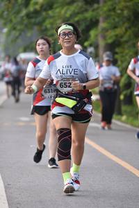 BIB: 652, 631
                            <button type="button" onclick="openModal(6340355)" class="btn btn-primary btn-sm float-right btn-popup" data-toggle="modal" data-target=".modal-high-quality">
                        <i class="fas fa-shopping-cart"></i> Add to Cart
                    </button>
                                            <button type="button" onclick="isThisMe(6340355, true)" class="btn btn-success btn-sm float-right btn-popup btn-isme hidden" data-toggle="tooltip" data-placement="bottom" title="นี่คือรูปของคุณใช่ไหม คลิกที่นี่เพื่อเอาเข้าอัลบั้ม">
                        <i class="fas fa-plus"></i> Add to album
                    </button>
                    <button type="button" onclick="isThisMe(6340355, false)" class="btn btn-warning btn-sm float-right btn-popup btn-isnotme hidden">
                        <i class="fas fa-ban"></i> Remove from album
                    </button>