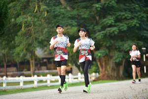 BIB: 2210, 2171
                            <button type="button" onclick="openModal(6339119)" class="btn btn-primary btn-sm float-right btn-popup" data-toggle="modal" data-target=".modal-high-quality">
                        <i class="fas fa-shopping-cart"></i> Add to Cart
                    </button>
                                            <button type="button" onclick="isThisMe(6339119, true)" class="btn btn-success btn-sm float-right btn-popup btn-isme hidden" data-toggle="tooltip" data-placement="bottom" title="นี่คือรูปของคุณใช่ไหม คลิกที่นี่เพื่อเอาเข้าอัลบั้ม">
                        <i class="fas fa-plus"></i> Add to album
                    </button>
                    <button type="button" onclick="isThisMe(6339119, false)" class="btn btn-warning btn-sm float-right btn-popup btn-isnotme hidden">
                        <i class="fas fa-ban"></i> Remove from album
                    </button>