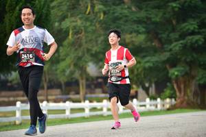 BIB: 2416, 2174
                            <button type="button" onclick="openModal(6338992)" class="btn btn-primary btn-sm float-right btn-popup" data-toggle="modal" data-target=".modal-high-quality">
                        <i class="fas fa-shopping-cart"></i> Add to Cart
                    </button>
                                            <button type="button" onclick="isThisMe(6338992, true)" class="btn btn-success btn-sm float-right btn-popup btn-isme hidden" data-toggle="tooltip" data-placement="bottom" title="นี่คือรูปของคุณใช่ไหม คลิกที่นี่เพื่อเอาเข้าอัลบั้ม">
                        <i class="fas fa-plus"></i> Add to album
                    </button>
                    <button type="button" onclick="isThisMe(6338992, false)" class="btn btn-warning btn-sm float-right btn-popup btn-isnotme hidden">
                        <i class="fas fa-ban"></i> Remove from album
                    </button>