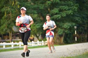 BIB: 2017, 045
                            <button type="button" onclick="openModal(6339465)" class="btn btn-primary btn-sm float-right btn-popup" data-toggle="modal" data-target=".modal-high-quality">
                        <i class="fas fa-shopping-cart"></i> Add to Cart
                    </button>
                                            <button type="button" onclick="isThisMe(6339465, true)" class="btn btn-success btn-sm float-right btn-popup btn-isme hidden" data-toggle="tooltip" data-placement="bottom" title="นี่คือรูปของคุณใช่ไหม คลิกที่นี่เพื่อเอาเข้าอัลบั้ม">
                        <i class="fas fa-plus"></i> Add to album
                    </button>
                    <button type="button" onclick="isThisMe(6339465, false)" class="btn btn-warning btn-sm float-right btn-popup btn-isnotme hidden">
                        <i class="fas fa-ban"></i> Remove from album
                    </button>