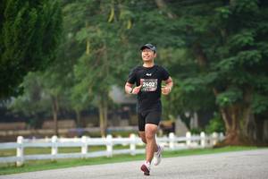 BIB: 2402, 
                            <button type="button" onclick="openModal(6338527)" class="btn btn-primary btn-sm float-right btn-popup" data-toggle="modal" data-target=".modal-high-quality">
                        <i class="fas fa-shopping-cart"></i> Add to Cart
                    </button>
                                            <button type="button" onclick="isThisMe(6338527, true)" class="btn btn-success btn-sm float-right btn-popup btn-isme hidden" data-toggle="tooltip" data-placement="bottom" title="นี่คือรูปของคุณใช่ไหม คลิกที่นี่เพื่อเอาเข้าอัลบั้ม">
                        <i class="fas fa-plus"></i> Add to album
                    </button>
                    <button type="button" onclick="isThisMe(6338527, false)" class="btn btn-warning btn-sm float-right btn-popup btn-isnotme hidden">
                        <i class="fas fa-ban"></i> Remove from album
                    </button>