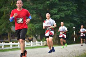 BIB: 2418, 212
                            <button type="button" onclick="openModal(6338735)" class="btn btn-primary btn-sm float-right btn-popup" data-toggle="modal" data-target=".modal-high-quality">
                        <i class="fas fa-shopping-cart"></i> Add to Cart
                    </button>
                                            <button type="button" onclick="isThisMe(6338735, true)" class="btn btn-success btn-sm float-right btn-popup btn-isme hidden" data-toggle="tooltip" data-placement="bottom" title="นี่คือรูปของคุณใช่ไหม คลิกที่นี่เพื่อเอาเข้าอัลบั้ม">
                        <i class="fas fa-plus"></i> Add to album
                    </button>
                    <button type="button" onclick="isThisMe(6338735, false)" class="btn btn-warning btn-sm float-right btn-popup btn-isnotme hidden">
                        <i class="fas fa-ban"></i> Remove from album
                    </button>