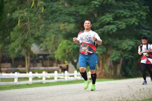 BIB: 2502, 820
                            <button type="button" onclick="openModal(6338928)" class="btn btn-primary btn-sm float-right btn-popup" data-toggle="modal" data-target=".modal-high-quality">
                        <i class="fas fa-shopping-cart"></i> Add to Cart
                    </button>
                                            <button type="button" onclick="isThisMe(6338928, true)" class="btn btn-success btn-sm float-right btn-popup btn-isme hidden" data-toggle="tooltip" data-placement="bottom" title="นี่คือรูปของคุณใช่ไหม คลิกที่นี่เพื่อเอาเข้าอัลบั้ม">
                        <i class="fas fa-plus"></i> Add to album
                    </button>
                    <button type="button" onclick="isThisMe(6338928, false)" class="btn btn-warning btn-sm float-right btn-popup btn-isnotme hidden">
                        <i class="fas fa-ban"></i> Remove from album
                    </button>