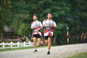 BIB: 2460, 271
                            <button type="button" onclick="openModal(6338799)" class="btn btn-primary btn-sm float-right btn-popup" data-toggle="modal" data-target=".modal-high-quality">
                        <i class="fas fa-shopping-cart"></i> Add to Cart
                    </button>
                                            <button type="button" onclick="isThisMe(6338799, true)" class="btn btn-success btn-sm float-right btn-popup btn-isme hidden" data-toggle="tooltip" data-placement="bottom" title="นี่คือรูปของคุณใช่ไหม คลิกที่นี่เพื่อเอาเข้าอัลบั้ม">
                        <i class="fas fa-plus"></i> Add to album
                    </button>
                    <button type="button" onclick="isThisMe(6338799, false)" class="btn btn-warning btn-sm float-right btn-popup btn-isnotme hidden">
                        <i class="fas fa-ban"></i> Remove from album
                    </button>