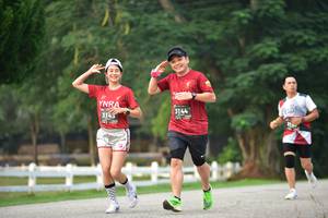 BIB: 3145, 3144
                            <button type="button" onclick="openModal(6338629)" class="btn btn-primary btn-sm float-right btn-popup" data-toggle="modal" data-target=".modal-high-quality">
                        <i class="fas fa-shopping-cart"></i> Add to Cart
                    </button>
                                            <button type="button" onclick="isThisMe(6338629, true)" class="btn btn-success btn-sm float-right btn-popup btn-isme hidden" data-toggle="tooltip" data-placement="bottom" title="นี่คือรูปของคุณใช่ไหม คลิกที่นี่เพื่อเอาเข้าอัลบั้ม">
                        <i class="fas fa-plus"></i> Add to album
                    </button>
                    <button type="button" onclick="isThisMe(6338629, false)" class="btn btn-warning btn-sm float-right btn-popup btn-isnotme hidden">
                        <i class="fas fa-ban"></i> Remove from album
                    </button>