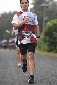 BIB: 2426, 128
                            <button type="button" onclick="openModal(6371931)" class="btn btn-primary btn-sm float-right btn-popup" data-toggle="modal" data-target=".modal-high-quality">
                        <i class="fas fa-shopping-cart"></i> Add to Cart
                    </button>
                                            <button type="button" onclick="isThisMe(6371931, true)" class="btn btn-success btn-sm float-right btn-popup btn-isme hidden" data-toggle="tooltip" data-placement="bottom" title="นี่คือรูปของคุณใช่ไหม คลิกที่นี่เพื่อเอาเข้าอัลบั้ม">
                        <i class="fas fa-plus"></i> Add to album
                    </button>
                    <button type="button" onclick="isThisMe(6371931, false)" class="btn btn-warning btn-sm float-right btn-popup btn-isnotme hidden">
                        <i class="fas fa-ban"></i> Remove from album
                    </button>