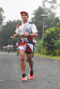 BIB: 2118
                            <button type="button" onclick="openModal(6372293)" class="btn btn-primary btn-sm float-right btn-popup" data-toggle="modal" data-target=".modal-high-quality">
                        <i class="fas fa-shopping-cart"></i> Add to Cart
                    </button>
                                            <button type="button" onclick="isThisMe(6372293, true)" class="btn btn-success btn-sm float-right btn-popup btn-isme hidden" data-toggle="tooltip" data-placement="bottom" title="นี่คือรูปของคุณใช่ไหม คลิกที่นี่เพื่อเอาเข้าอัลบั้ม">
                        <i class="fas fa-plus"></i> Add to album
                    </button>
                    <button type="button" onclick="isThisMe(6372293, false)" class="btn btn-warning btn-sm float-right btn-popup btn-isnotme hidden">
                        <i class="fas fa-ban"></i> Remove from album
                    </button>