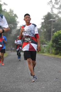 BIB: 2423
                            <button type="button" onclick="openModal(6371912)" class="btn btn-primary btn-sm float-right btn-popup" data-toggle="modal" data-target=".modal-high-quality">
                        <i class="fas fa-shopping-cart"></i> Add to Cart
                    </button>
                                            <button type="button" onclick="isThisMe(6371912, true)" class="btn btn-success btn-sm float-right btn-popup btn-isme hidden" data-toggle="tooltip" data-placement="bottom" title="นี่คือรูปของคุณใช่ไหม คลิกที่นี่เพื่อเอาเข้าอัลบั้ม">
                        <i class="fas fa-plus"></i> Add to album
                    </button>
                    <button type="button" onclick="isThisMe(6371912, false)" class="btn btn-warning btn-sm float-right btn-popup btn-isnotme hidden">
                        <i class="fas fa-ban"></i> Remove from album
                    </button>