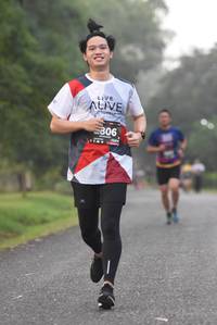 BIB: 806
                            <button type="button" onclick="openModal(6372236)" class="btn btn-primary btn-sm float-right btn-popup" data-toggle="modal" data-target=".modal-high-quality">
                        <i class="fas fa-shopping-cart"></i> Add to Cart
                    </button>
                                            <button type="button" onclick="isThisMe(6372236, true)" class="btn btn-success btn-sm float-right btn-popup btn-isme hidden" data-toggle="tooltip" data-placement="bottom" title="นี่คือรูปของคุณใช่ไหม คลิกที่นี่เพื่อเอาเข้าอัลบั้ม">
                        <i class="fas fa-plus"></i> Add to album
                    </button>
                    <button type="button" onclick="isThisMe(6372236, false)" class="btn btn-warning btn-sm float-right btn-popup btn-isnotme hidden">
                        <i class="fas fa-ban"></i> Remove from album
                    </button>