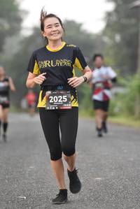 BIB: 2025, 128
                            <button type="button" onclick="openModal(6372191)" class="btn btn-primary btn-sm float-right btn-popup" data-toggle="modal" data-target=".modal-high-quality">
                        <i class="fas fa-shopping-cart"></i> Add to Cart
                    </button>
                                            <button type="button" onclick="isThisMe(6372191, true)" class="btn btn-success btn-sm float-right btn-popup btn-isme hidden" data-toggle="tooltip" data-placement="bottom" title="นี่คือรูปของคุณใช่ไหม คลิกที่นี่เพื่อเอาเข้าอัลบั้ม">
                        <i class="fas fa-plus"></i> Add to album
                    </button>
                    <button type="button" onclick="isThisMe(6372191, false)" class="btn btn-warning btn-sm float-right btn-popup btn-isnotme hidden">
                        <i class="fas fa-ban"></i> Remove from album
                    </button>