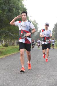 BIB: 2138, 3149
                            <button type="button" onclick="openModal(6372111)" class="btn btn-primary btn-sm float-right btn-popup" data-toggle="modal" data-target=".modal-high-quality">
                        <i class="fas fa-shopping-cart"></i> Add to Cart
                    </button>
                                            <button type="button" onclick="isThisMe(6372111, true)" class="btn btn-success btn-sm float-right btn-popup btn-isme hidden" data-toggle="tooltip" data-placement="bottom" title="นี่คือรูปของคุณใช่ไหม คลิกที่นี่เพื่อเอาเข้าอัลบั้ม">
                        <i class="fas fa-plus"></i> Add to album
                    </button>
                    <button type="button" onclick="isThisMe(6372111, false)" class="btn btn-warning btn-sm float-right btn-popup btn-isnotme hidden">
                        <i class="fas fa-ban"></i> Remove from album
                    </button>