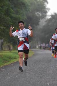 BIB: 2108
                            <button type="button" onclick="openModal(6371880)" class="btn btn-primary btn-sm float-right btn-popup" data-toggle="modal" data-target=".modal-high-quality">
                        <i class="fas fa-shopping-cart"></i> Add to Cart
                    </button>
                                            <button type="button" onclick="isThisMe(6371880, true)" class="btn btn-success btn-sm float-right btn-popup btn-isme hidden" data-toggle="tooltip" data-placement="bottom" title="นี่คือรูปของคุณใช่ไหม คลิกที่นี่เพื่อเอาเข้าอัลบั้ม">
                        <i class="fas fa-plus"></i> Add to album
                    </button>
                    <button type="button" onclick="isThisMe(6371880, false)" class="btn btn-warning btn-sm float-right btn-popup btn-isnotme hidden">
                        <i class="fas fa-ban"></i> Remove from album
                    </button>