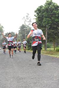 BIB: 2180, 2175
                            <button type="button" onclick="openModal(6372122)" class="btn btn-primary btn-sm float-right btn-popup" data-toggle="modal" data-target=".modal-high-quality">
                        <i class="fas fa-shopping-cart"></i> Add to Cart
                    </button>
                                            <button type="button" onclick="isThisMe(6372122, true)" class="btn btn-success btn-sm float-right btn-popup btn-isme hidden" data-toggle="tooltip" data-placement="bottom" title="นี่คือรูปของคุณใช่ไหม คลิกที่นี่เพื่อเอาเข้าอัลบั้ม">
                        <i class="fas fa-plus"></i> Add to album
                    </button>
                    <button type="button" onclick="isThisMe(6372122, false)" class="btn btn-warning btn-sm float-right btn-popup btn-isnotme hidden">
                        <i class="fas fa-ban"></i> Remove from album
                    </button>