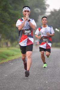 BIB: 2443, 2014
                            <button type="button" onclick="openModal(6371568)" class="btn btn-primary btn-sm float-right btn-popup" data-toggle="modal" data-target=".modal-high-quality">
                        <i class="fas fa-shopping-cart"></i> Add to Cart
                    </button>
                                            <button type="button" onclick="isThisMe(6371568, true)" class="btn btn-success btn-sm float-right btn-popup btn-isme hidden" data-toggle="tooltip" data-placement="bottom" title="นี่คือรูปของคุณใช่ไหม คลิกที่นี่เพื่อเอาเข้าอัลบั้ม">
                        <i class="fas fa-plus"></i> Add to album
                    </button>
                    <button type="button" onclick="isThisMe(6371568, false)" class="btn btn-warning btn-sm float-right btn-popup btn-isnotme hidden">
                        <i class="fas fa-ban"></i> Remove from album
                    </button>