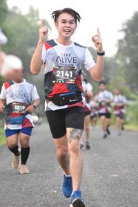 BIB: 2141, 2810
                            <button type="button" onclick="openModal(6372132)" class="btn btn-primary btn-sm float-right btn-popup" data-toggle="modal" data-target=".modal-high-quality">
                        <i class="fas fa-shopping-cart"></i> Add to Cart
                    </button>
                                            <button type="button" onclick="isThisMe(6372132, true)" class="btn btn-success btn-sm float-right btn-popup btn-isme hidden" data-toggle="tooltip" data-placement="bottom" title="นี่คือรูปของคุณใช่ไหม คลิกที่นี่เพื่อเอาเข้าอัลบั้ม">
                        <i class="fas fa-plus"></i> Add to album
                    </button>
                    <button type="button" onclick="isThisMe(6372132, false)" class="btn btn-warning btn-sm float-right btn-popup btn-isnotme hidden">
                        <i class="fas fa-ban"></i> Remove from album
                    </button>