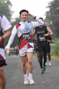 BIB: 2744, 2007
                            <button type="button" onclick="openModal(6371976)" class="btn btn-primary btn-sm float-right btn-popup" data-toggle="modal" data-target=".modal-high-quality">
                        <i class="fas fa-shopping-cart"></i> Add to Cart
                    </button>
                                            <button type="button" onclick="isThisMe(6371976, true)" class="btn btn-success btn-sm float-right btn-popup btn-isme hidden" data-toggle="tooltip" data-placement="bottom" title="นี่คือรูปของคุณใช่ไหม คลิกที่นี่เพื่อเอาเข้าอัลบั้ม">
                        <i class="fas fa-plus"></i> Add to album
                    </button>
                    <button type="button" onclick="isThisMe(6371976, false)" class="btn btn-warning btn-sm float-right btn-popup btn-isnotme hidden">
                        <i class="fas fa-ban"></i> Remove from album
                    </button>