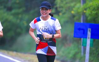 BIB: 
                            <button type="button" onclick="openModal(6370933)" class="btn btn-primary btn-sm float-right btn-popup" data-toggle="modal" data-target=".modal-high-quality">
                        <i class="fas fa-shopping-cart"></i> Add to Cart
                    </button>
                                            <button type="button" onclick="isThisMe(6370933, true)" class="btn btn-success btn-sm float-right btn-popup btn-isme hidden" data-toggle="tooltip" data-placement="bottom" title="นี่คือรูปของคุณใช่ไหม คลิกที่นี่เพื่อเอาเข้าอัลบั้ม">
                        <i class="fas fa-plus"></i> Add to album
                    </button>
                    <button type="button" onclick="isThisMe(6370933, false)" class="btn btn-warning btn-sm float-right btn-popup btn-isnotme hidden">
                        <i class="fas fa-ban"></i> Remove from album
                    </button>