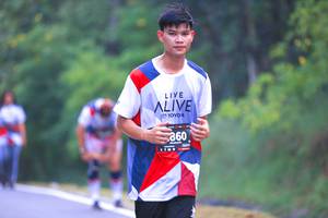 BIB: 860
                            <button type="button" onclick="openModal(6370439)" class="btn btn-primary btn-sm float-right btn-popup" data-toggle="modal" data-target=".modal-high-quality">
                        <i class="fas fa-shopping-cart"></i> Add to Cart
                    </button>
                                            <button type="button" onclick="isThisMe(6370439, true)" class="btn btn-success btn-sm float-right btn-popup btn-isme hidden" data-toggle="tooltip" data-placement="bottom" title="นี่คือรูปของคุณใช่ไหม คลิกที่นี่เพื่อเอาเข้าอัลบั้ม">
                        <i class="fas fa-plus"></i> Add to album
                    </button>
                    <button type="button" onclick="isThisMe(6370439, false)" class="btn btn-warning btn-sm float-right btn-popup btn-isnotme hidden">
                        <i class="fas fa-ban"></i> Remove from album
                    </button>