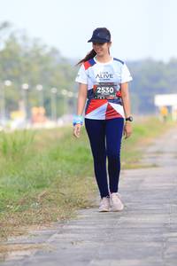 BIB: 2530
                            <button type="button" onclick="openModal(6345267)" class="btn btn-primary btn-sm float-right btn-popup" data-toggle="modal" data-target=".modal-high-quality">
                        <i class="fas fa-shopping-cart"></i> Add to Cart
                    </button>
                                            <button type="button" onclick="isThisMe(6345267, true)" class="btn btn-success btn-sm float-right btn-popup btn-isme hidden" data-toggle="tooltip" data-placement="bottom" title="นี่คือรูปของคุณใช่ไหม คลิกที่นี่เพื่อเอาเข้าอัลบั้ม">
                        <i class="fas fa-plus"></i> Add to album
                    </button>
                    <button type="button" onclick="isThisMe(6345267, false)" class="btn btn-warning btn-sm float-right btn-popup btn-isnotme hidden">
                        <i class="fas fa-ban"></i> Remove from album
                    </button>