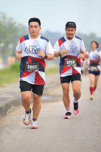 BIB: 2715, 2803, 144
                            <button type="button" onclick="openModal(6361259)" class="btn btn-primary btn-sm float-right btn-popup" data-toggle="modal" data-target=".modal-high-quality">
                        <i class="fas fa-shopping-cart"></i> Add to Cart
                    </button>
                                            <button type="button" onclick="isThisMe(6361259, true)" class="btn btn-success btn-sm float-right btn-popup btn-isme hidden" data-toggle="tooltip" data-placement="bottom" title="นี่คือรูปของคุณใช่ไหม คลิกที่นี่เพื่อเอาเข้าอัลบั้ม">
                        <i class="fas fa-plus"></i> Add to album
                    </button>
                    <button type="button" onclick="isThisMe(6361259, false)" class="btn btn-warning btn-sm float-right btn-popup btn-isnotme hidden">
                        <i class="fas fa-ban"></i> Remove from album
                    </button>