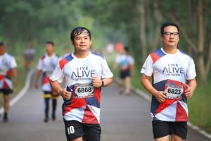 BIB: 6868, 6823
                            <button type="button" onclick="openModal(6357440)" class="btn btn-primary btn-sm float-right btn-popup" data-toggle="modal" data-target=".modal-high-quality">
                        <i class="fas fa-shopping-cart"></i> Add to Cart
                    </button>
                                            <button type="button" onclick="isThisMe(6357440, true)" class="btn btn-success btn-sm float-right btn-popup btn-isme hidden" data-toggle="tooltip" data-placement="bottom" title="นี่คือรูปของคุณใช่ไหม คลิกที่นี่เพื่อเอาเข้าอัลบั้ม">
                        <i class="fas fa-plus"></i> Add to album
                    </button>
                    <button type="button" onclick="isThisMe(6357440, false)" class="btn btn-warning btn-sm float-right btn-popup btn-isnotme hidden">
                        <i class="fas fa-ban"></i> Remove from album
                    </button>