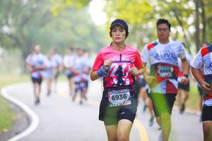 BIB: 6869, 6936
                            <button type="button" onclick="openModal(6366043)" class="btn btn-primary btn-sm float-right btn-popup" data-toggle="modal" data-target=".modal-high-quality">
                        <i class="fas fa-shopping-cart"></i> Add to Cart
                    </button>
                                            <button type="button" onclick="isThisMe(6366043, true)" class="btn btn-success btn-sm float-right btn-popup btn-isme hidden" data-toggle="tooltip" data-placement="bottom" title="นี่คือรูปของคุณใช่ไหม คลิกที่นี่เพื่อเอาเข้าอัลบั้ม">
                        <i class="fas fa-plus"></i> Add to album
                    </button>
                    <button type="button" onclick="isThisMe(6366043, false)" class="btn btn-warning btn-sm float-right btn-popup btn-isnotme hidden">
                        <i class="fas fa-ban"></i> Remove from album
                    </button>