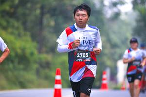 BIB: 2705, 124
                            <button type="button" onclick="openModal(6370501)" class="btn btn-primary btn-sm float-right btn-popup" data-toggle="modal" data-target=".modal-high-quality">
                        <i class="fas fa-shopping-cart"></i> Add to Cart
                    </button>
                                            <button type="button" onclick="isThisMe(6370501, true)" class="btn btn-success btn-sm float-right btn-popup btn-isme hidden" data-toggle="tooltip" data-placement="bottom" title="นี่คือรูปของคุณใช่ไหม คลิกที่นี่เพื่อเอาเข้าอัลบั้ม">
                        <i class="fas fa-plus"></i> Add to album
                    </button>
                    <button type="button" onclick="isThisMe(6370501, false)" class="btn btn-warning btn-sm float-right btn-popup btn-isnotme hidden">
                        <i class="fas fa-ban"></i> Remove from album
                    </button>