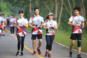 BIB: 7032, 7079
                            <button type="button" onclick="openModal(6358273)" class="btn btn-primary btn-sm float-right btn-popup" data-toggle="modal" data-target=".modal-high-quality">
                        <i class="fas fa-shopping-cart"></i> Add to Cart
                    </button>
                                            <button type="button" onclick="isThisMe(6358273, true)" class="btn btn-success btn-sm float-right btn-popup btn-isme hidden" data-toggle="tooltip" data-placement="bottom" title="นี่คือรูปของคุณใช่ไหม คลิกที่นี่เพื่อเอาเข้าอัลบั้ม">
                        <i class="fas fa-plus"></i> Add to album
                    </button>
                    <button type="button" onclick="isThisMe(6358273, false)" class="btn btn-warning btn-sm float-right btn-popup btn-isnotme hidden">
                        <i class="fas fa-ban"></i> Remove from album
                    </button>