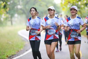 BIB: 7073, 707, 6930
                            <button type="button" onclick="openModal(6366105)" class="btn btn-primary btn-sm float-right btn-popup" data-toggle="modal" data-target=".modal-high-quality">
                        <i class="fas fa-shopping-cart"></i> Add to Cart
                    </button>
                                            <button type="button" onclick="isThisMe(6366105, true)" class="btn btn-success btn-sm float-right btn-popup btn-isme hidden" data-toggle="tooltip" data-placement="bottom" title="นี่คือรูปของคุณใช่ไหม คลิกที่นี่เพื่อเอาเข้าอัลบั้ม">
                        <i class="fas fa-plus"></i> Add to album
                    </button>
                    <button type="button" onclick="isThisMe(6366105, false)" class="btn btn-warning btn-sm float-right btn-popup btn-isnotme hidden">
                        <i class="fas fa-ban"></i> Remove from album
                    </button>