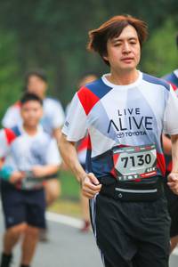 BIB: 7130
                            <button type="button" onclick="openModal(6368177)" class="btn btn-primary btn-sm float-right btn-popup" data-toggle="modal" data-target=".modal-high-quality">
                        <i class="fas fa-shopping-cart"></i> Add to Cart
                    </button>
                                            <button type="button" onclick="isThisMe(6368177, true)" class="btn btn-success btn-sm float-right btn-popup btn-isme hidden" data-toggle="tooltip" data-placement="bottom" title="นี่คือรูปของคุณใช่ไหม คลิกที่นี่เพื่อเอาเข้าอัลบั้ม">
                        <i class="fas fa-plus"></i> Add to album
                    </button>
                    <button type="button" onclick="isThisMe(6368177, false)" class="btn btn-warning btn-sm float-right btn-popup btn-isnotme hidden">
                        <i class="fas fa-ban"></i> Remove from album
                    </button>